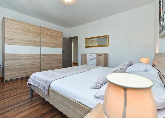 Apartman Danica 2321 *